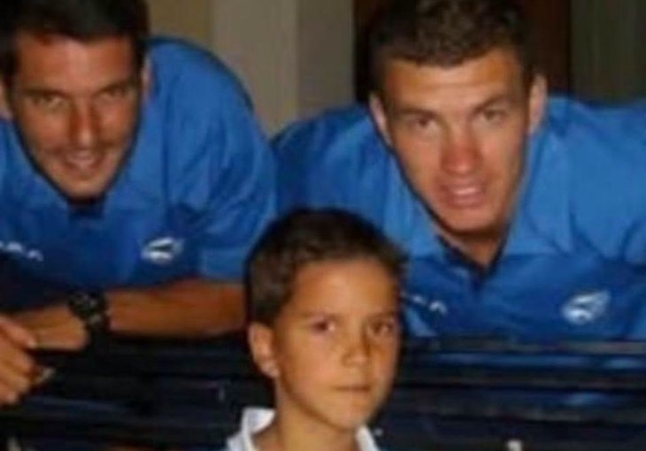 Uz Džeku i Spahića stajao je kao osmogodišnjak: Danas ta fotografija ima posebno značenje