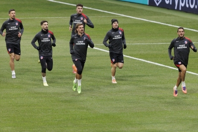 Na pomolu je velika transfer bomba: "Već je poslao braću u Barcelonu da razgledaju kuće"