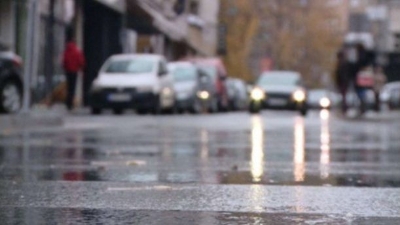 U BiH se saobraća mokrim i klizavim kolovozima, vozite oprezno