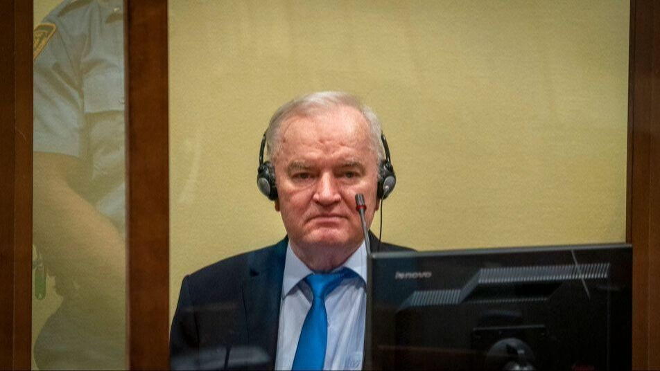 Osuđeni ratni zločinac Mladić vraćen u pritvor: Ljekari nisu konstatovali novi moždani udar