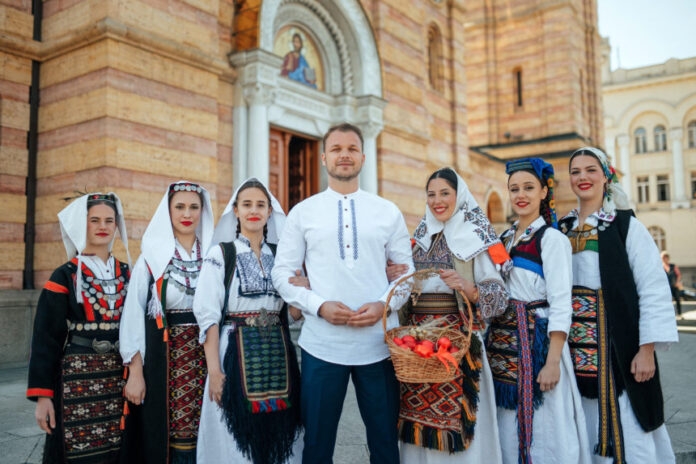 STANIVUKOVIĆ: Neka nas Vaskrs nauči vjeri, ljubavi, slozi i zajedništvu
