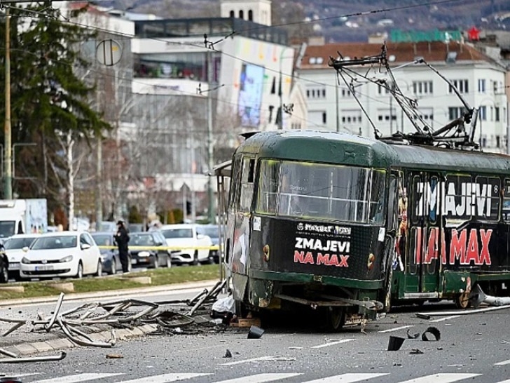 Tramvaj iskočio iz šina u Sarajevu