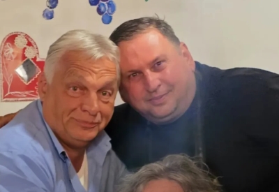 Orban u Srbiji u društvu oca poznate srbijanske starlete: Uhvaćen kako uz trubače pije rakiju
