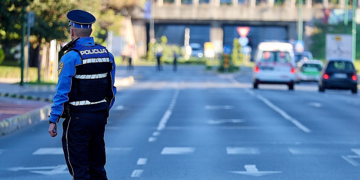Detalji akcije u Hadžićima: Policija pronašla 65 stranih državljana, sumnja se na organizovano krijumčarenje
