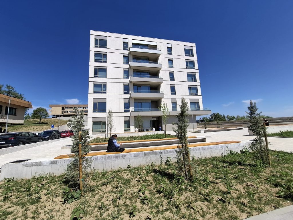 UKC: U objektu od 60 miliona maraka nema ko da radi