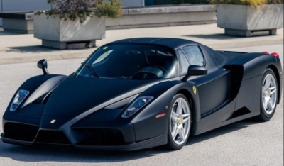 Automobil koji kolekcionari žele po svaku cijenu: Jedini mat crni Enzo ide u prodaju