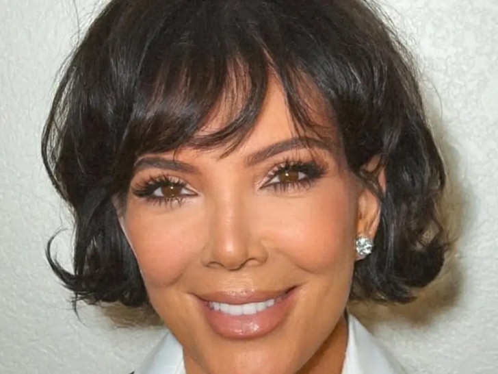 Popustio fejslifting od 100.000 dolara: Kris Džener očajna