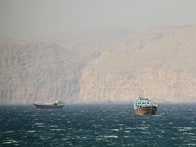 Starmer i Macron danas okupljaju lidere s ciljem otvaranja Hormuškog moreuza