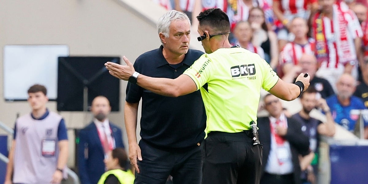 Mourinho na press konferenciji pokazivao slike: "Jadni sudija se nije mogao nositi s pritiskom"