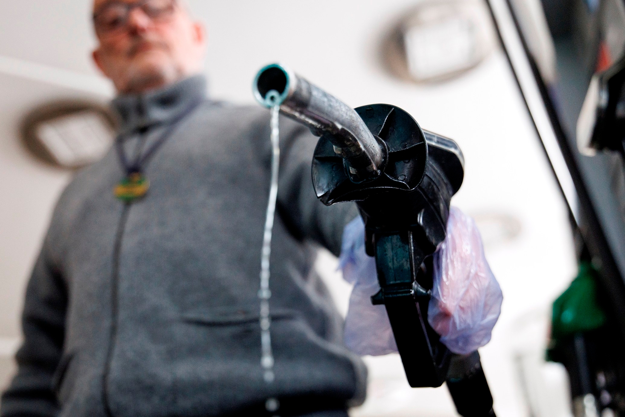 Teže da suzbiju efekat rasta cijena energenata: Vlada Njemačke SMANJUJE AKCIZE na benzin i dizel