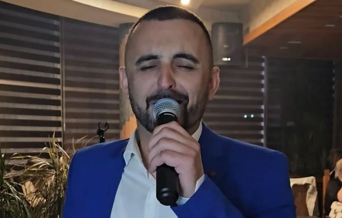 Tuga velika: Ostali su stihovi, osmijeh i uspomene. Porodica, prijatelji i poznanici se opraštaju od mladog Semina Smajlovića