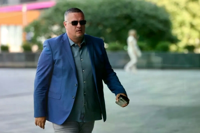Mijatović odgovorio Vukanoviću: Nema razlike između tebe i Dodika, prihvatio bih i najvećeg luđaka da srušimo njegov režim