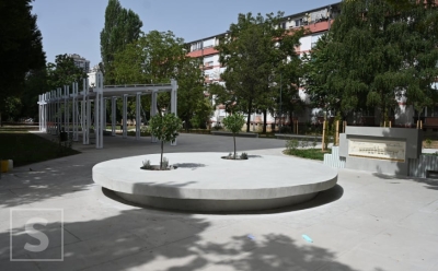 Novo lice i nova svrha: Pogledajte kako izgleda obnovljeni park na Trgu heroja