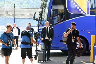 Sergej Barbarez odabrao početnih jedanaest za duel s Katarom: Alajbegović, Bajraktarević i Džeko od prve minute