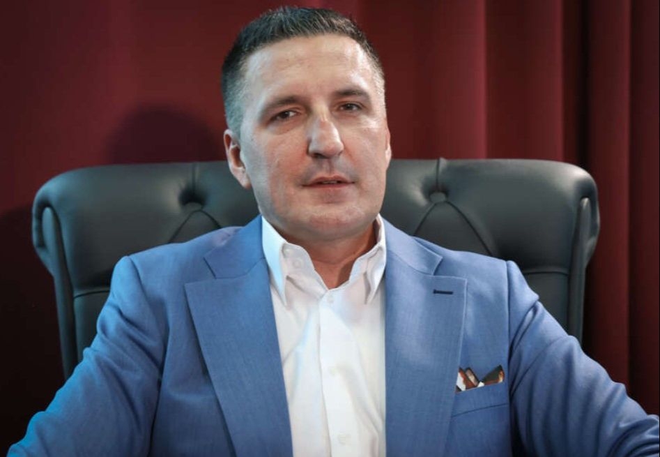 Elek saslušan u SIPA-i zbog negiranja genocida u Srebrenici