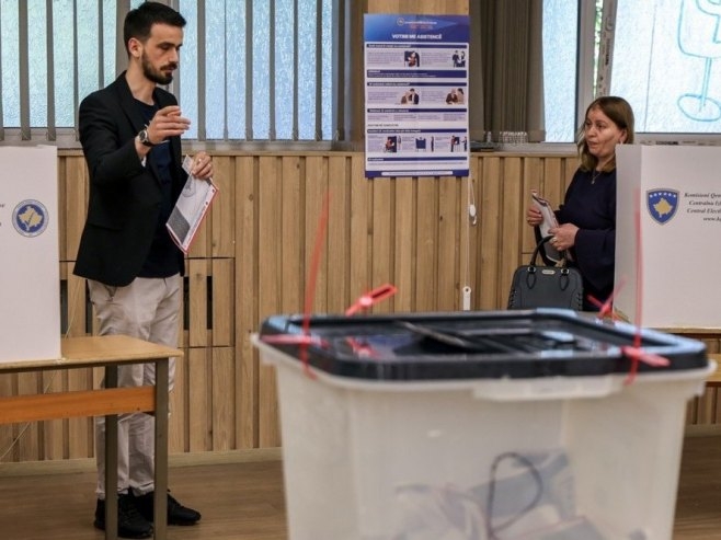 KiM: Najveća izlaznost u srpskim sredinama (VIDEO)