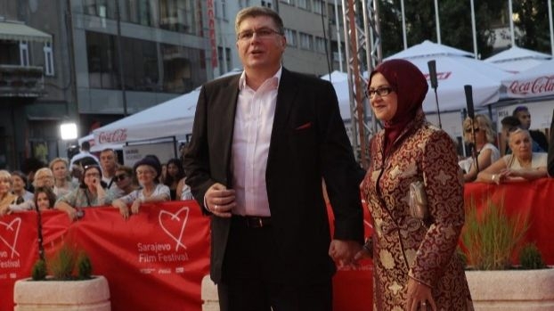 NiP-ova malezijska škola menadžmenta: Da Danis Tanović danas snima "Ničiju zemlju", to bi izgledalo ovako…