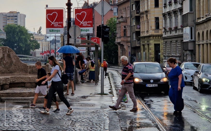 Nakon nesnosnih vrućina kiša konačno osvježila Sarajevo