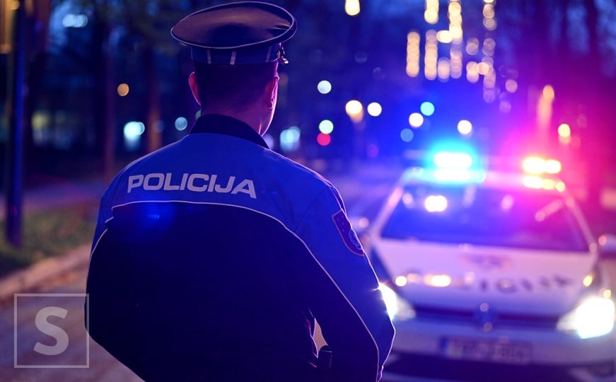 Vozač u Sarajevu bježao od policije: Nakon hapšenja utvrđeno da ima 24.000 KM neplaćenih kazni
