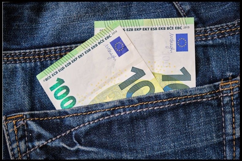 Pare dolaze do 30. aprila: Pet znakova horoskopa pune novčanike, zvijezde su konačno naklonjene