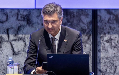 Ahmetović žestoko udarila na Plenkovića: „Više ne vlada sobom, a kamoli Vladom i krizom s otpadom“