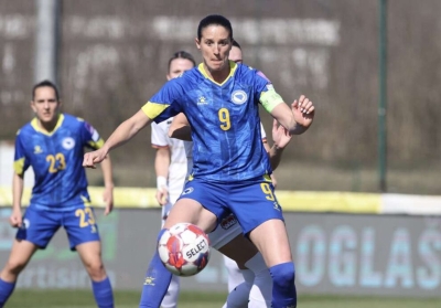 Zmajice bi večerašnjom pobjedom u Estoniji osigurale baraž za SP i promociju u Ligu B
