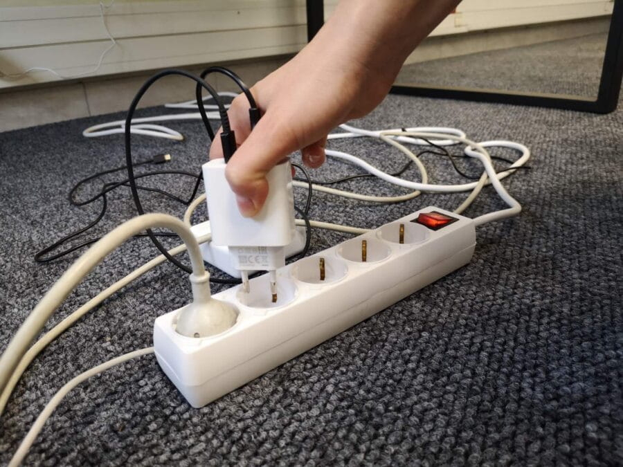 Isključio struju cijelom naselju nakon svađe u kafani