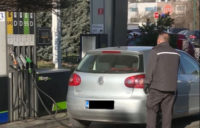 Umanjenje cijene goriva za deset feninga u RS-u izazvalo nezadovoljstvo građana: Ovo čak i vrijeđa potrošače