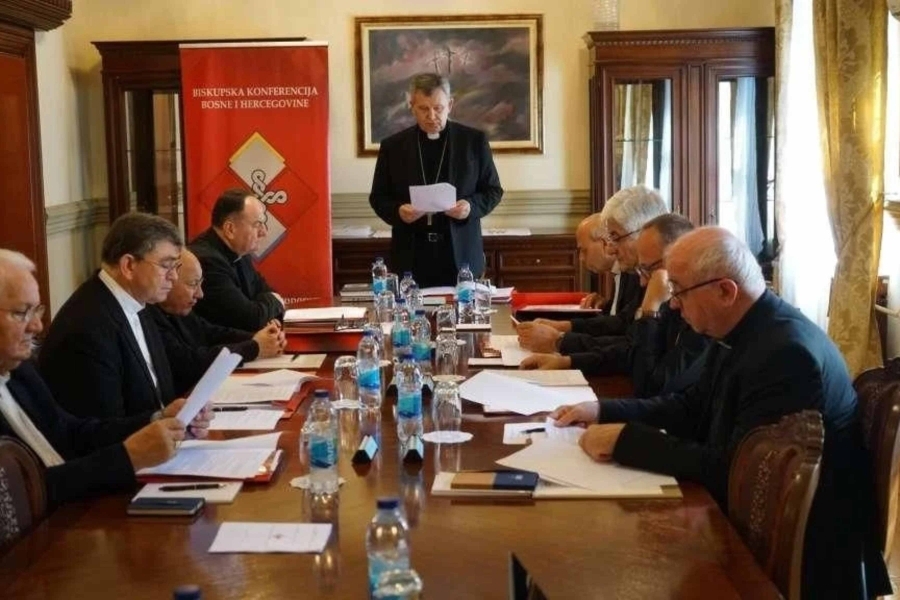 BISKUPI ISPOSTAVILI ZAHTJEVE: Evo šta traže od OHR-a...