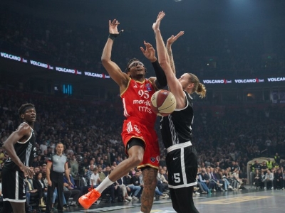 Košarkaši Partizana bolji od Zvezde u polufinalu ABA lige
