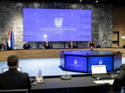 PREKOGRANIČNA DONACIJA: Vlada Hrvatske za projekte Hrvata u BiH dala još 16 miliona eura