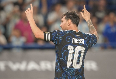 Pogledajte sjajan Messijev gol za pobjedu u spektaklu pred 75.000 ljudi (VIDEO)