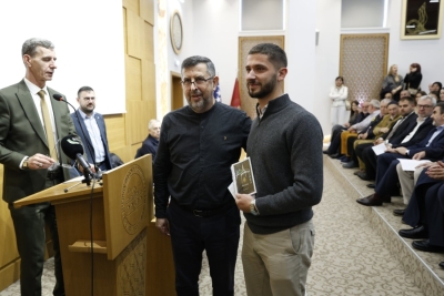 LIJEPA PRIČA IZ SARAJEVA: Dodijeljene 244 stipendije učenicima i studentima iz BiH i Sandžaka (FOTO)