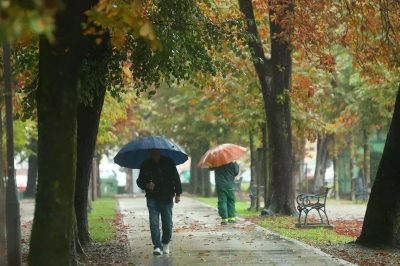 Meteorolozi objavili prognozu za drugu polovinu oktobra: Poznato kada stižu kiša i zahlađenje