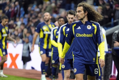 Pogled na semafor i poruka igračima Fenerbahčea: "Ne vraćajte se kući, posebno ti"
