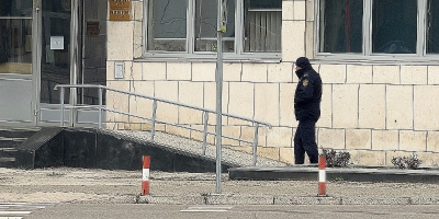 Referent iz Lukavca oslobođen optužbe da je prodavao oružje koje su građani predavali policiji