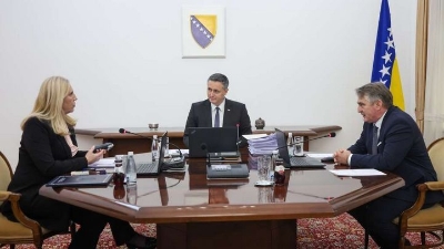 Odbijen prijedlog Željke Cvijanović: Komšić i Bećirović glasali protiv proglašenja Muslimanskog bratstva terorističkom organizacijom