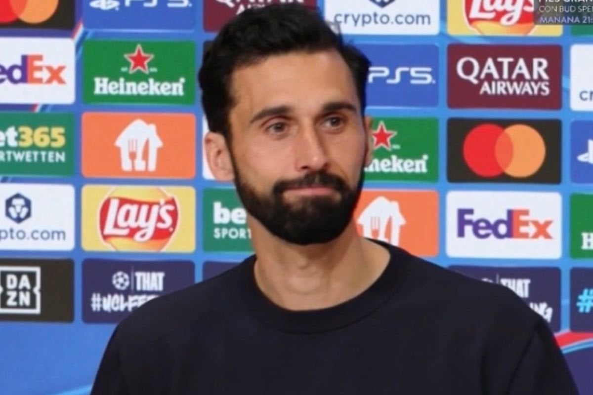 Arbeloa govorio kako je ponosan na svoje igrače, a onda je uslijedilo pitanje o ostavci