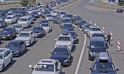 Velike gužve i na ulazu i na izlazu iz BiH: Sezona godišnjih odmora uzrokovala kolone