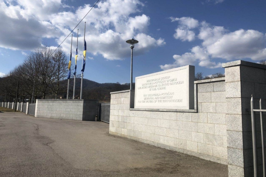 ZVONE ALARMI U DRŽAVI: Ima li Tužilaštvo u Bijeljini pravno uporište da 'češlja' poslovanje Memorijalnog centra u Potočarima