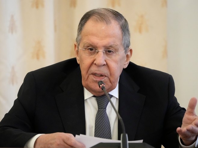 Lavrov: Brisel od Srbije zahtijeva da pošalje svoje trupe protiv Rusije