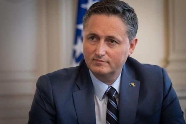 Uzbuna u Sarajevu: Ko je uputio velike prijetnje Denisu Bećiroviću?