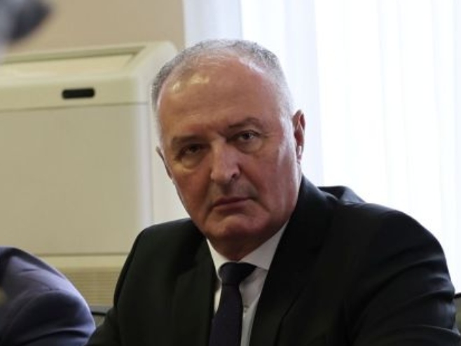 Oficiri upozorili: Helez odgovoran za povećanje nacionalne netrpeljivosti (VIDEO)