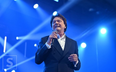 Zdravko Čolić i pjesma dana: "Naprosto se tuga desi i naprosto si tu gdje jesi..."