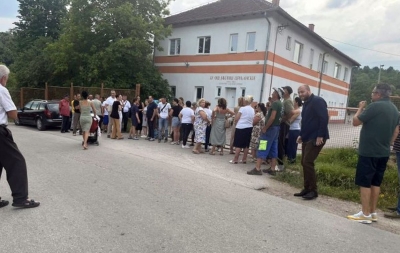 Mještani Motika ogorčeni: Na putu rupa do rupe, visinske zone bez vode VIDEO