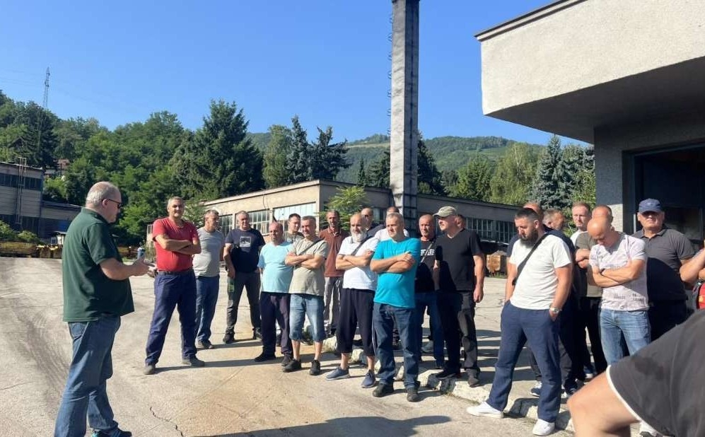Zenički rudari se zatvorili u jamu Raspotočje: Traže isplatu plata i doprinosa