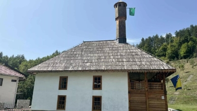 Kraljeva Sutjeska: Džamija i Franjevački samostan svjedoci i čuvari bosanske historije