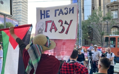 POČAST STRADALIM KOLEGAMA: Novinari Srbije izrazili solidarnost s novinarima u Gazi - 'Izrael čini sve da ugasi ton i sliku'