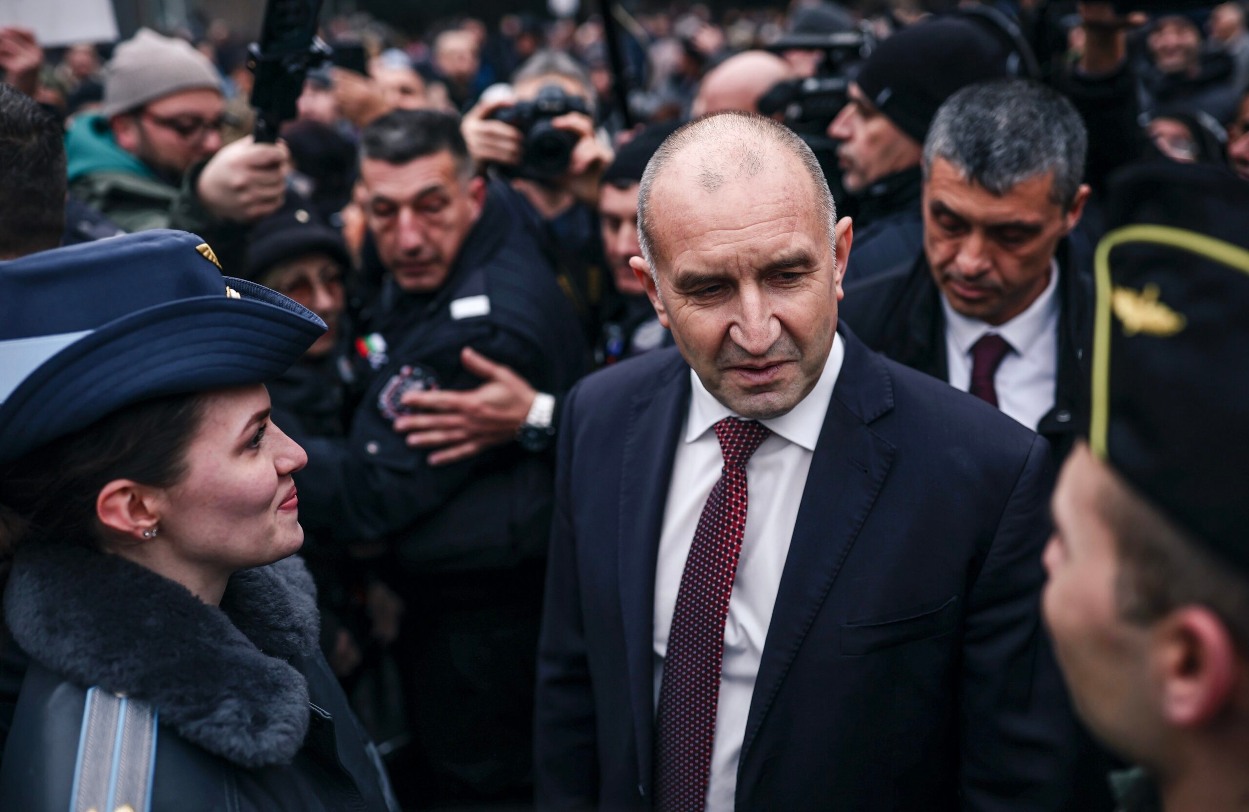 Da li će Radev nastaviti da PODMEĆE NOGU SRBIJI: Za manje od 10 godina doživjela je 5 bugarskih NOŽEVA U LEĐA na putu ka EU