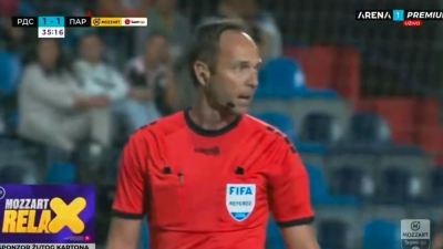 Video / Najbolji srbijanski sudija isključio igrača Partizana, a onda mu psovao: J***m te u usta mala, seljačka...